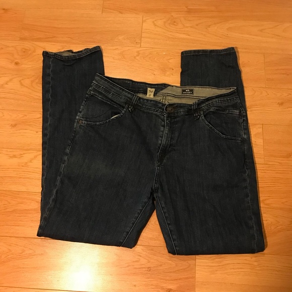 Mens Volcom Nova Jeans - Picture 2 of 12